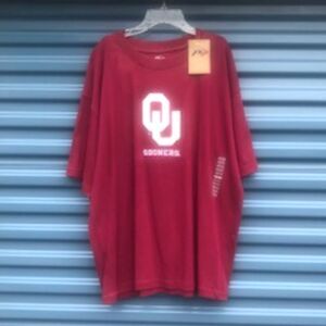 Tee Shirt . Size: Extra Large {16-18} . Short Sleeve . Oklahoma Sooners